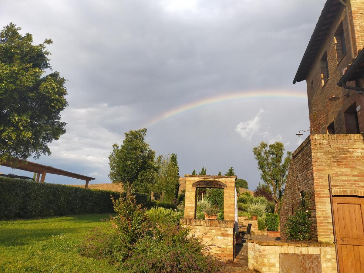 Agriturismo San Pierino Monteroni dʼArbia Buitenkant foto