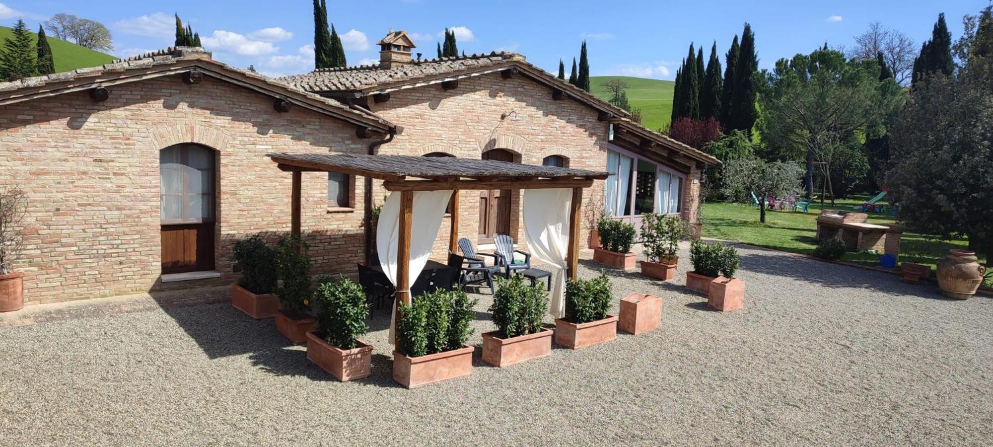 Agriturismo San Pierino Monteroni dʼArbia Buitenkant foto